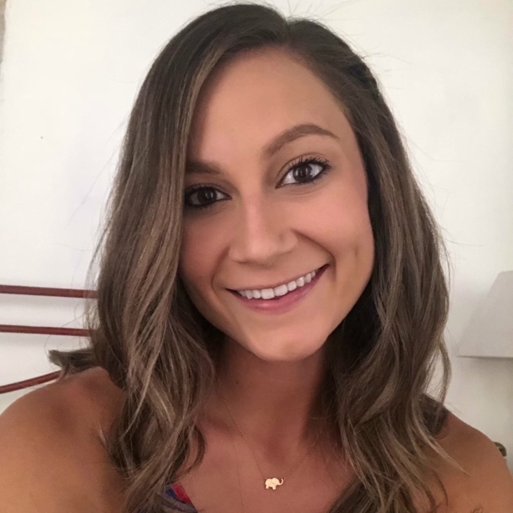 Meet your Posher, Alecia